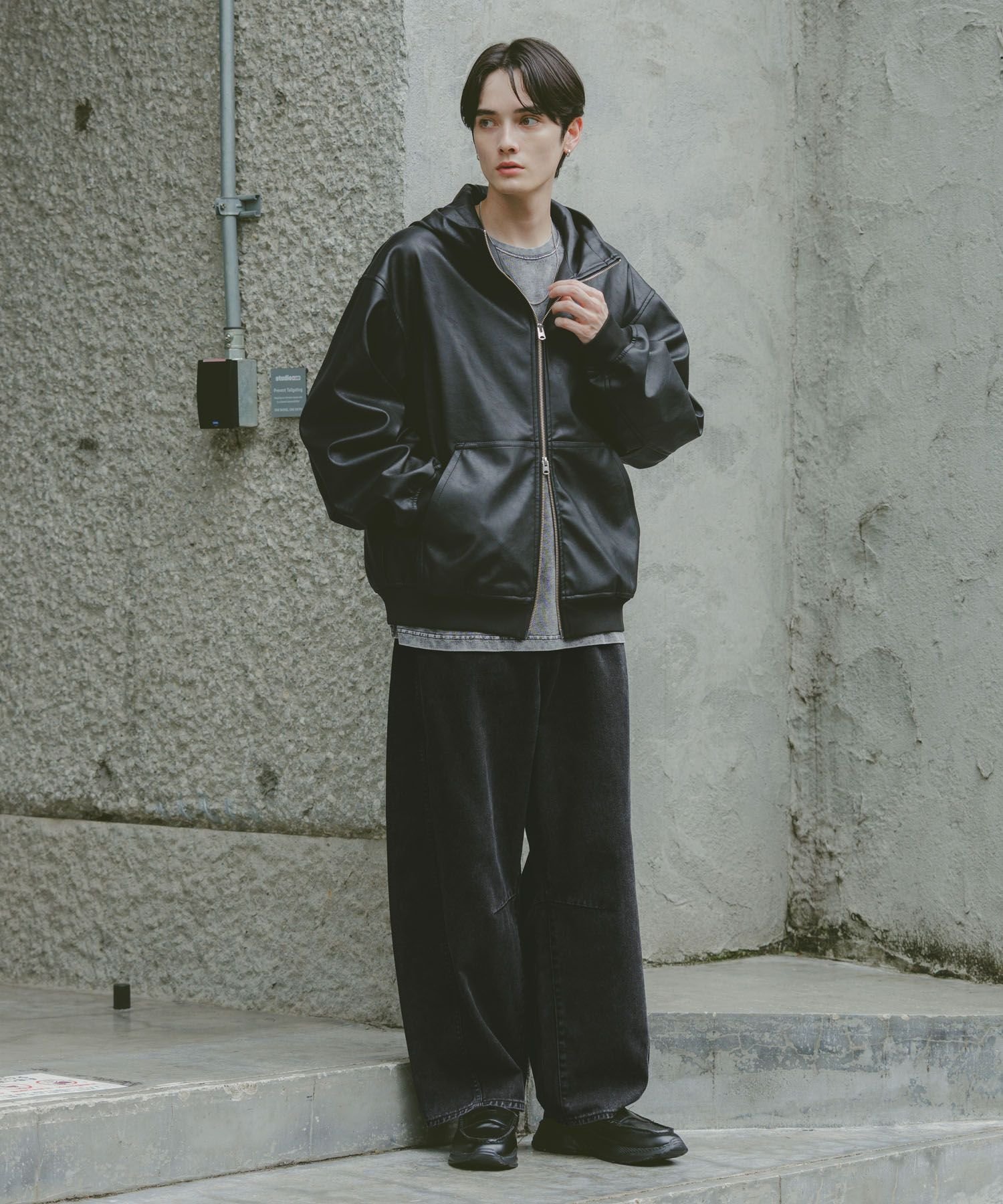 RAGEBLUE｜シンセティックレザー/ジップアップフードブルゾン