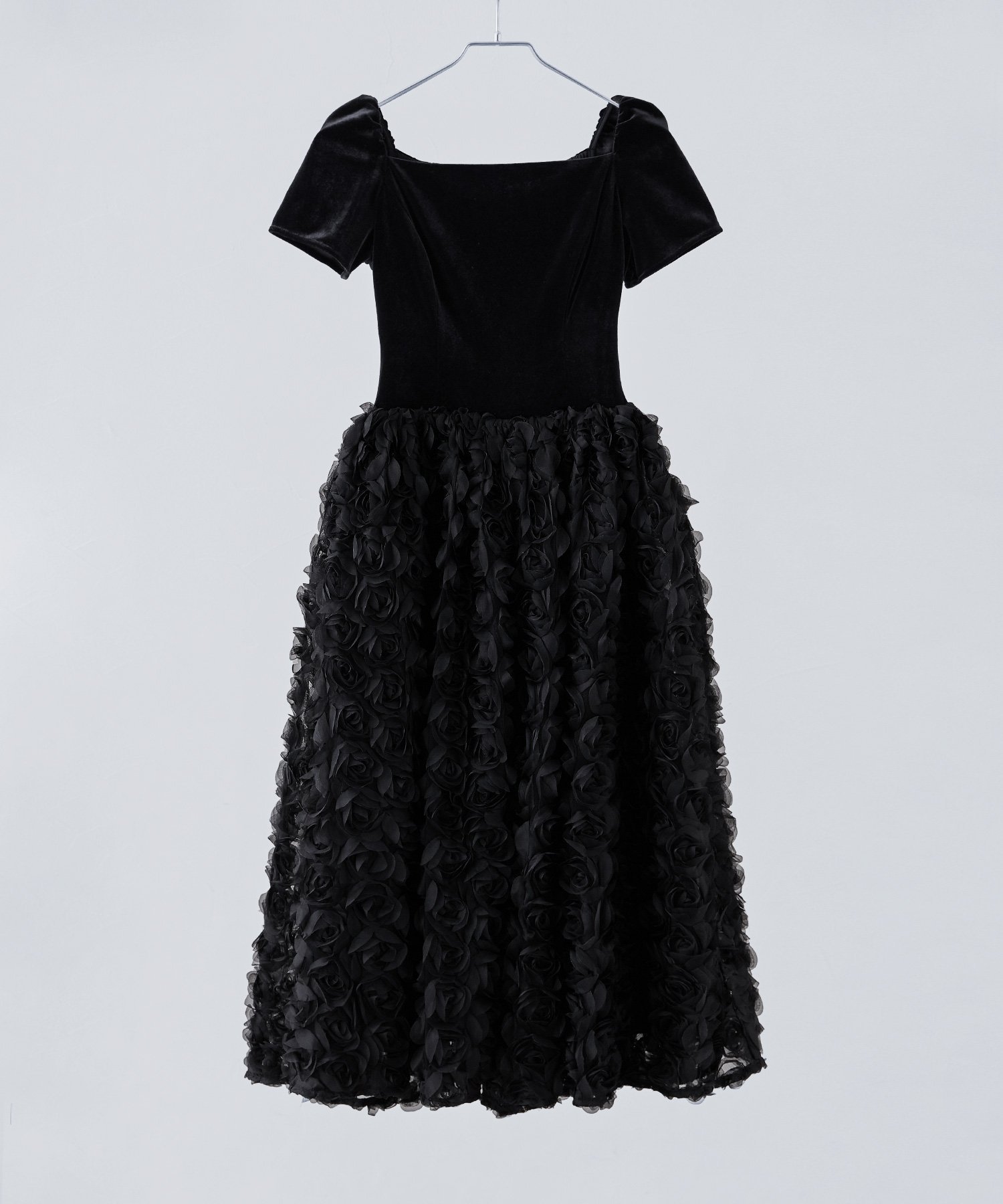 bflat｜ベロアロゼットフレアドレス | Rakuten Fashion(楽天