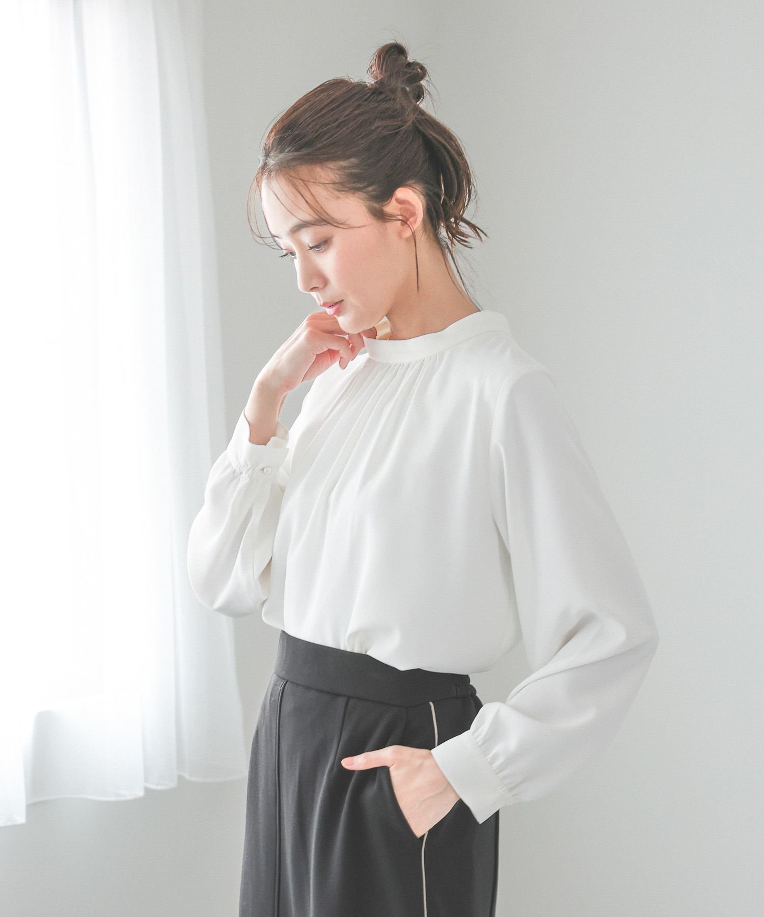 GLOBAL WORK｜お手入れラクラクスタンドギャザーブラウス/133608