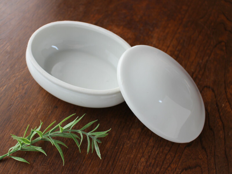 楽天市場】【アウトレット】《白磁小物入れ》楕円型 [8.5cm×11.5cm