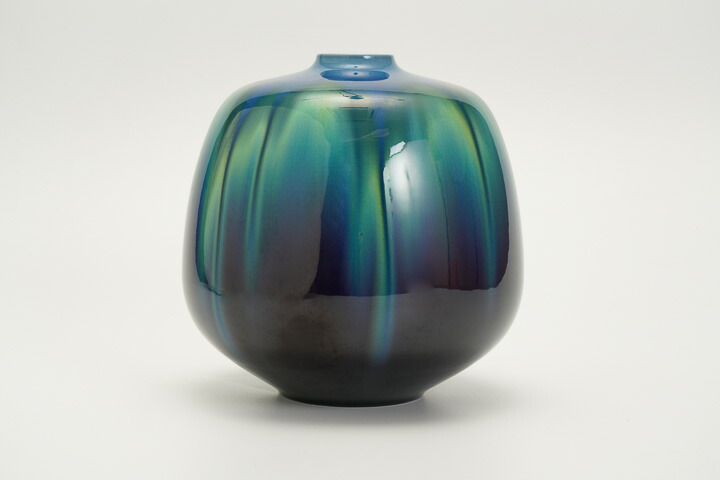 楽天市場】九谷焼 ＜限定品蔵出し＞碧明釉 壺(桐箱付)/徳田正彦(人間