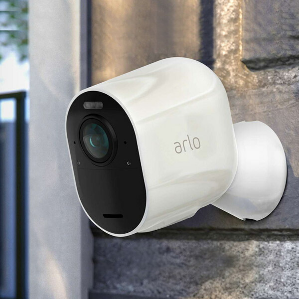 ひ*り様 Arlo Ultra Series 4K UHD 防犯カメラ 2台セッ Amazon | Arlo
