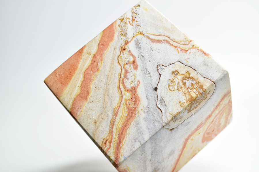 レア原石 希少！鉱石 1044g ライオライト ワンダーストーン - メルカリ