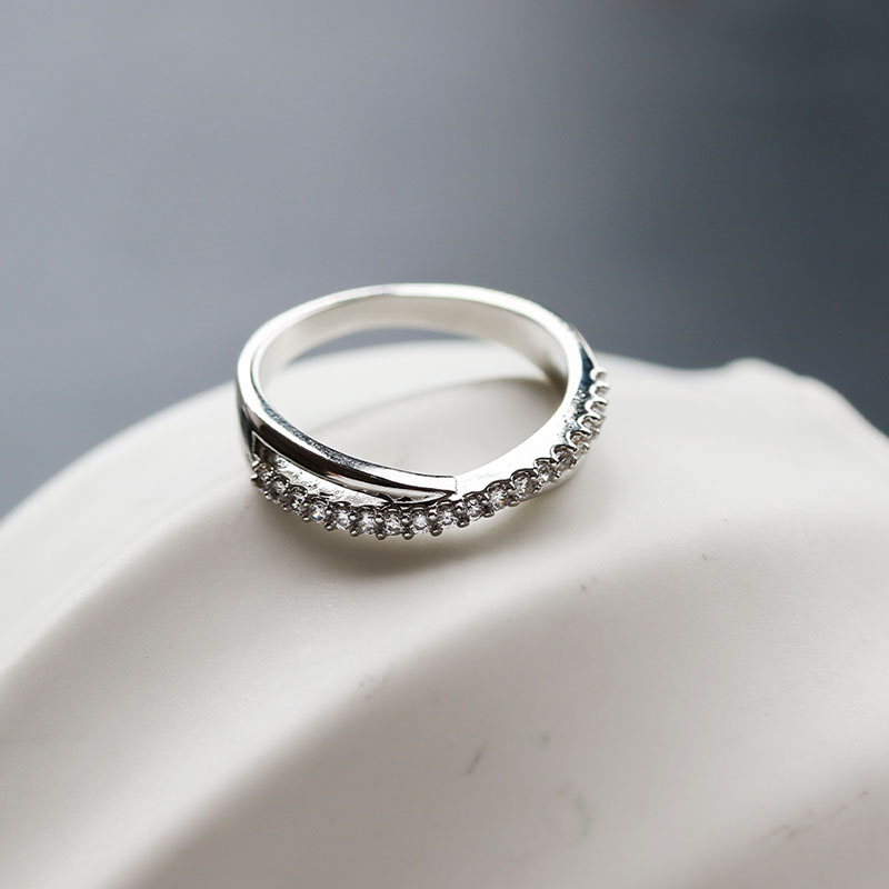 強蛍光！希少なバナジウムクリソベリル！K10枠と小ワッカのシルバー