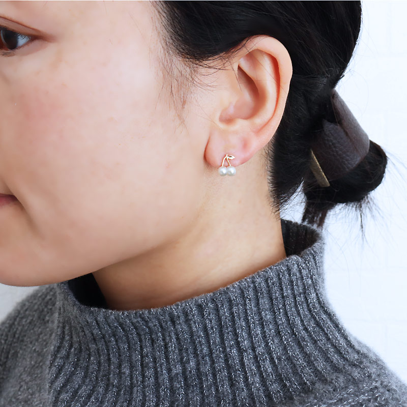 楽天市場】あこや真珠 双子真珠（ツインパール）チェリーピアス K18YG