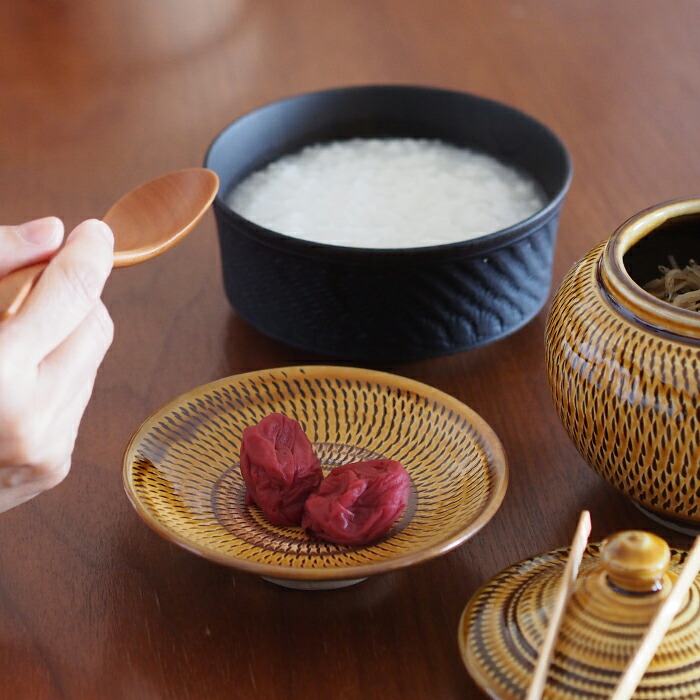 楽天市場】小鹿田焼 小袋窯 4寸皿 飴釉飛びかんな / 小鹿田焼 おんた