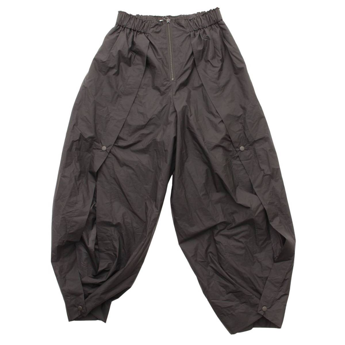 楽天市場】【イッセイミヤケ】Issey miyake 20SS ナイロン スナップ