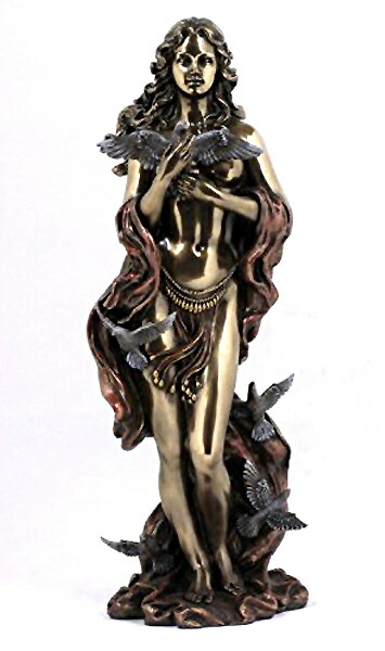 女神アプロディーテーの像高さ:62.5 cm ミロのヴィーナス