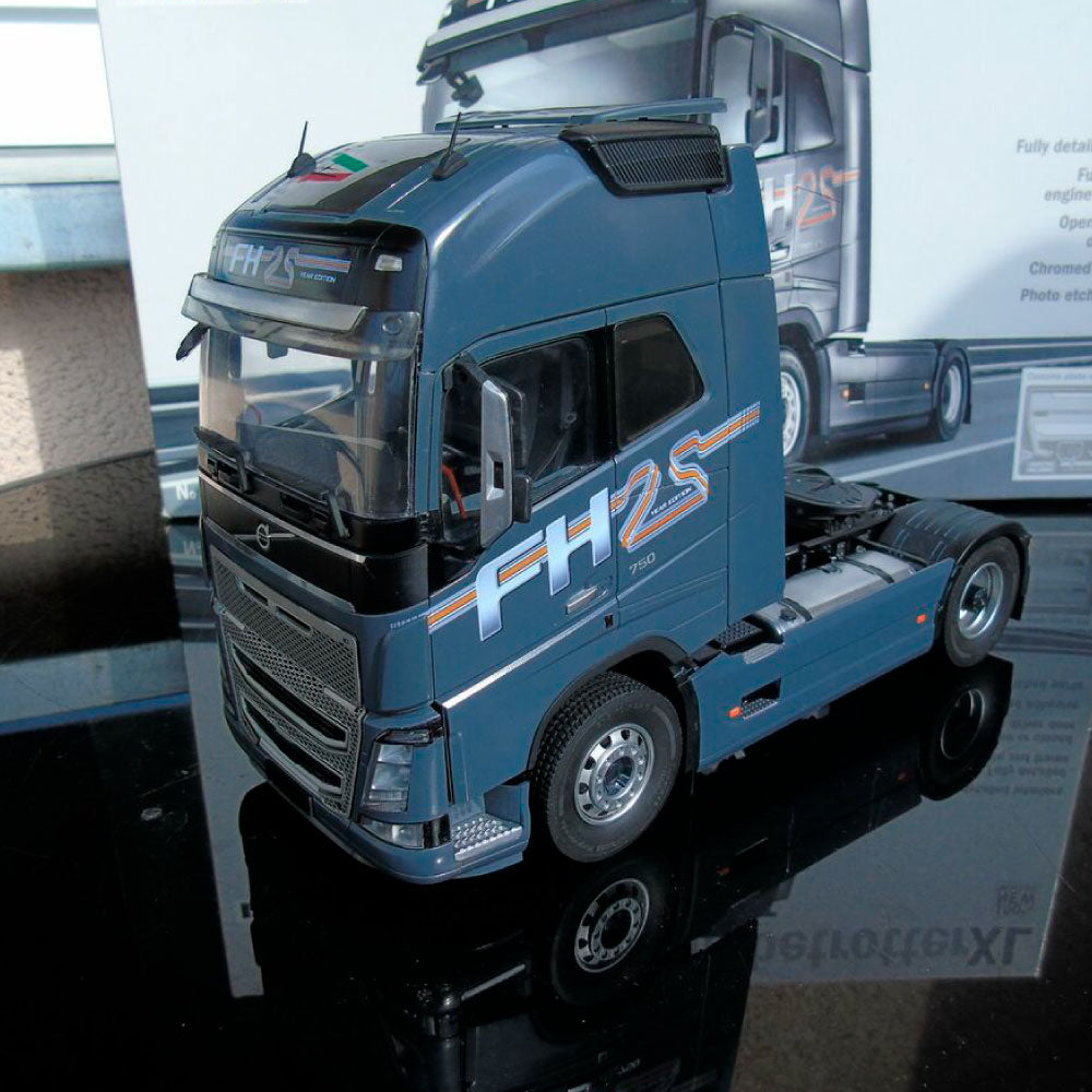 Kit Modelismo 1:24 Kit De Maqueta Italeri 1:24 Volvo FH4