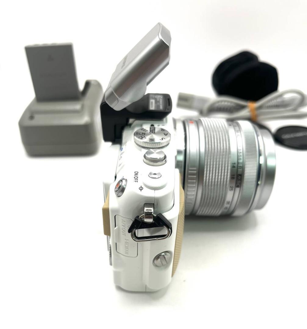 Olympus PEN Lite E-PL5 Lens Kit #259504