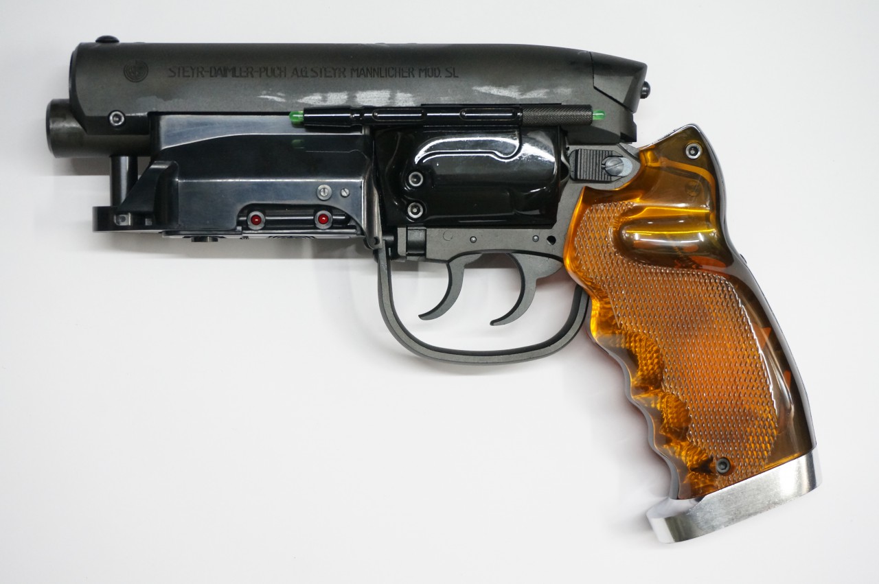 デッカードブラスター