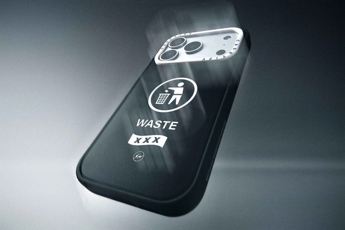 iPhoneアクセサリー GOD SELECTION XXX x FRAGMENT x CASETiFY ケース