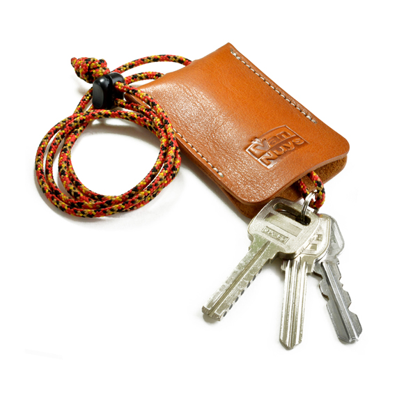 D832：ネックストラップキーホルダー | バンナイズ | 鞄はやっぱり実