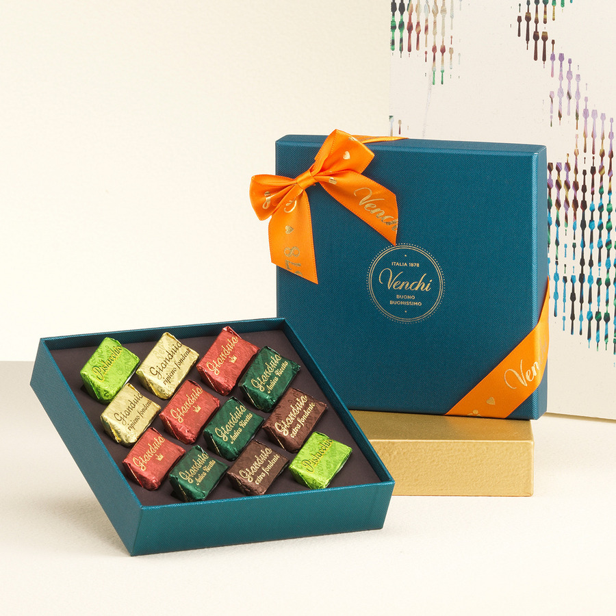 ガラス チェコスロバキア フィギュリン 牛 ビンテージ コレクション