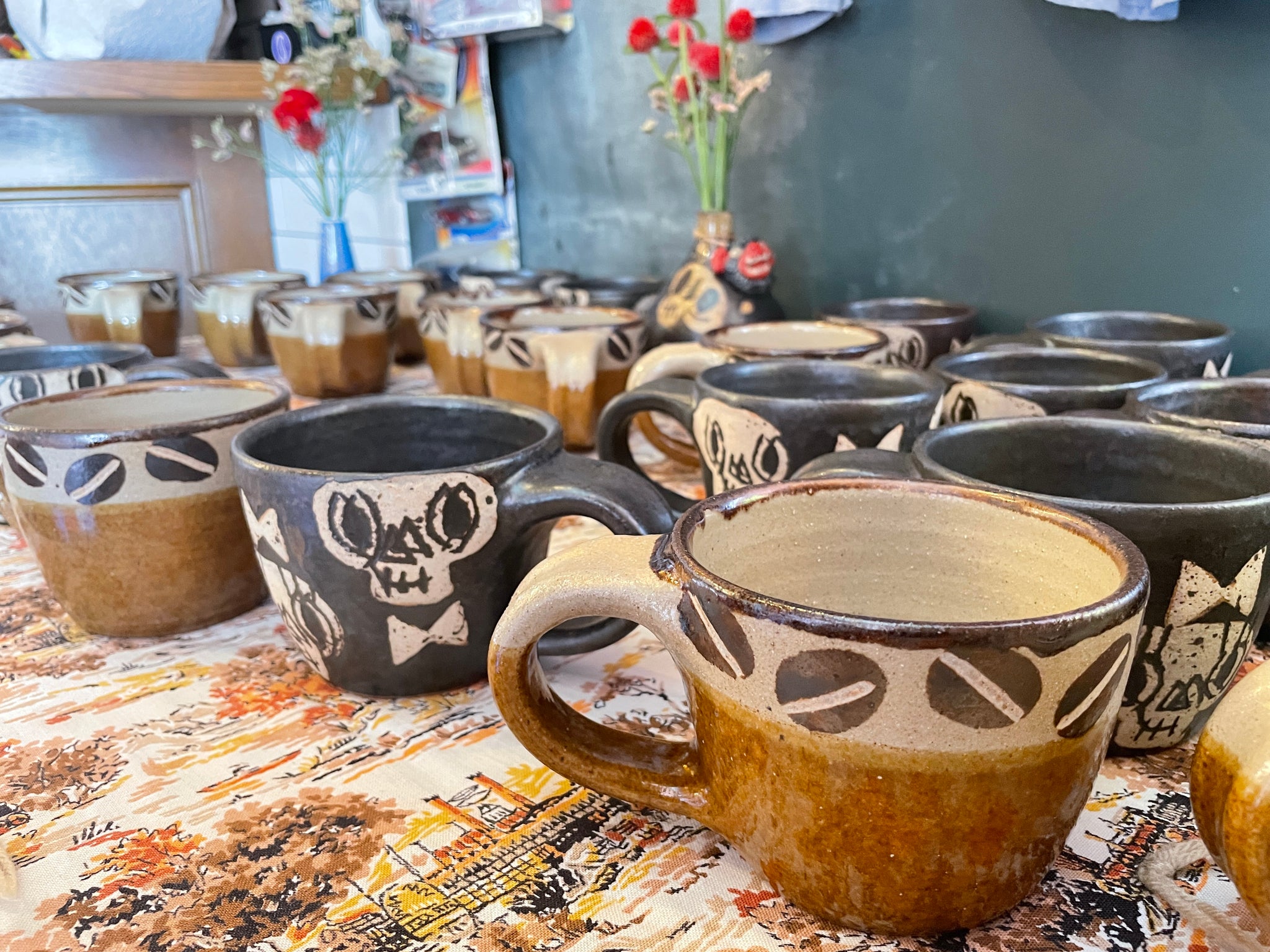 十鶴 やちむん ドクロ 豆 ソーサー マカイ 器 皿 琉球 沖縄