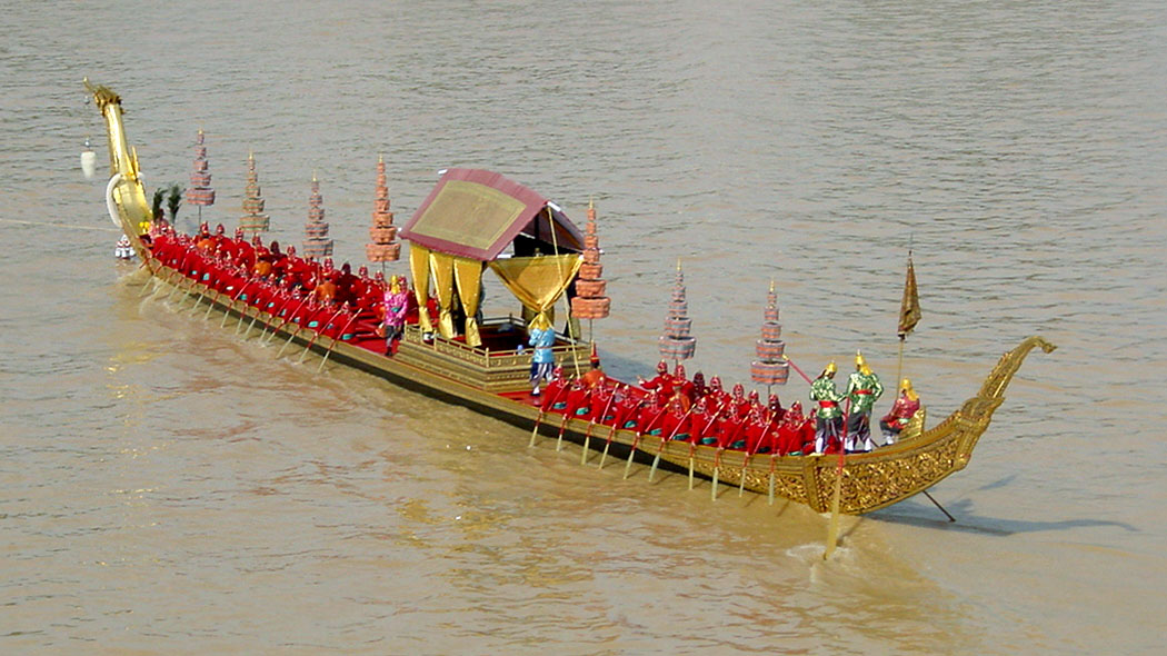 タイの王宮文化（御座船）