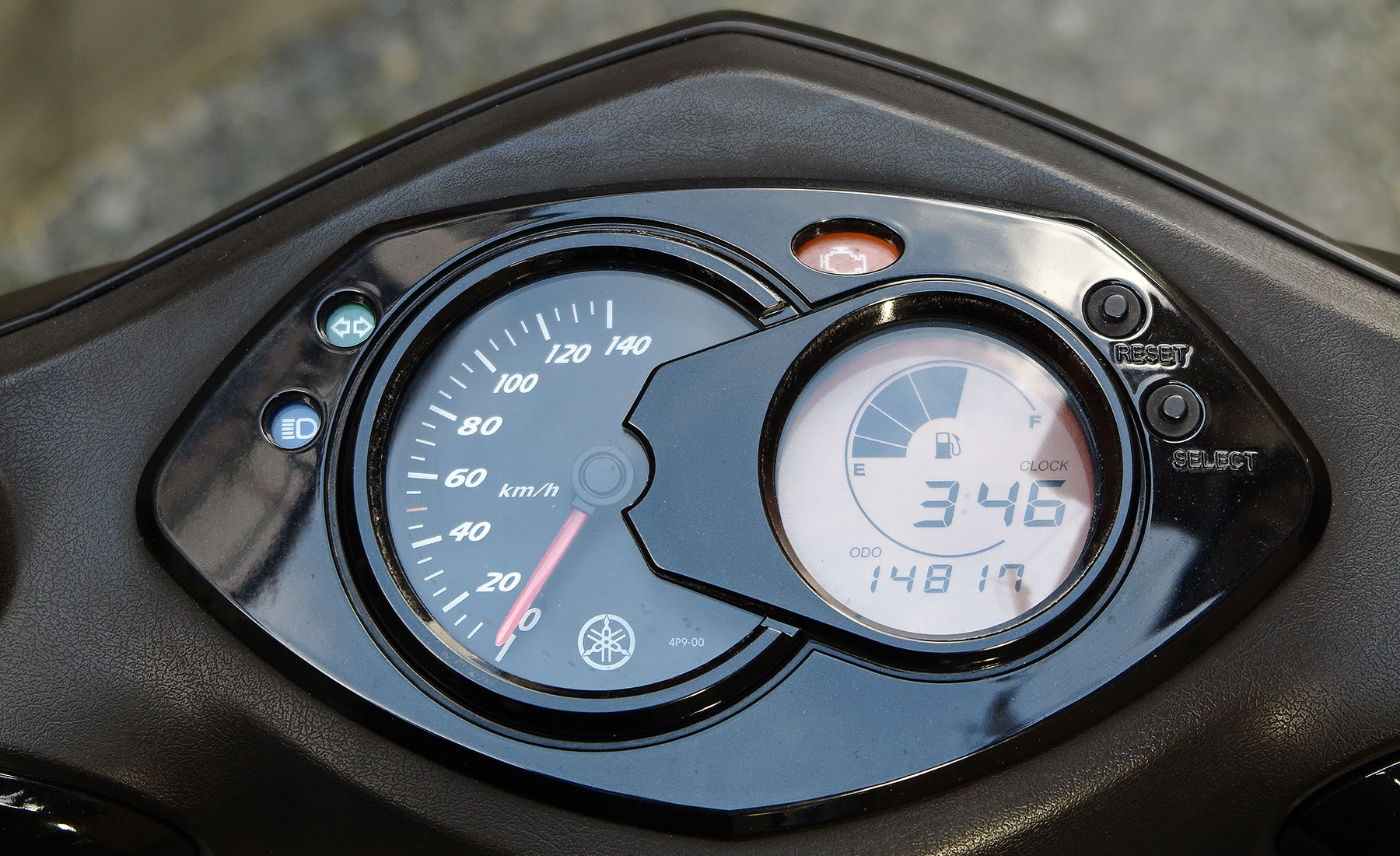 シグナスX2型SE44Jスピードメーター液晶カラー変更可能社外品基盤改善