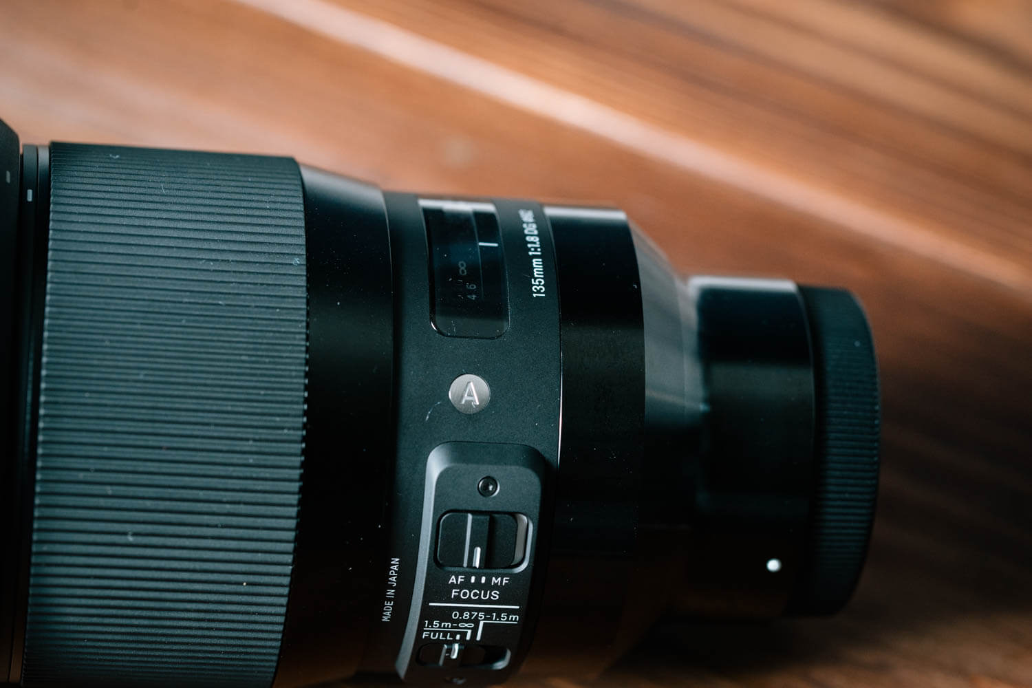 SONY Eマウント用 SIGMA 135mm F1.8 DG HSM レビュー！ ストーリーを