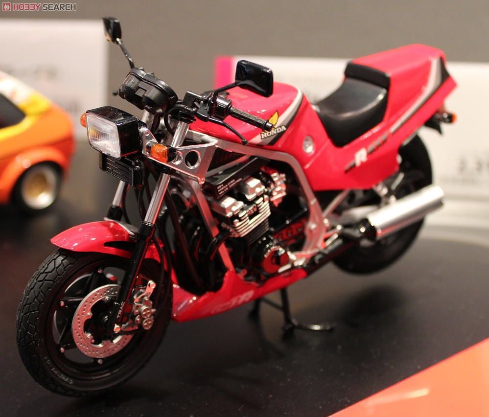 タミヤCBR400F 佐田ビルダーズオマージュ塗装済み完成品 ホンダ