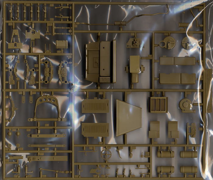 ドイツ8トンハーフトラック (プラモデル) - ホビーサーチ ミリタリープラモ