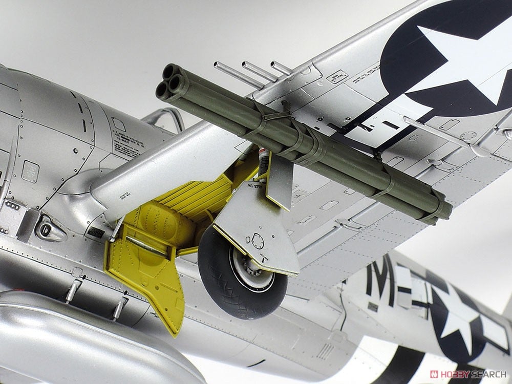 リパブリック P-47D サンダーボルト バブルトップ (プラモデル