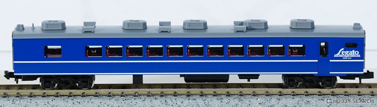 JR 24系25形特急寝台客車 (なは) 基本セット (基本・8両セット) (鉄道