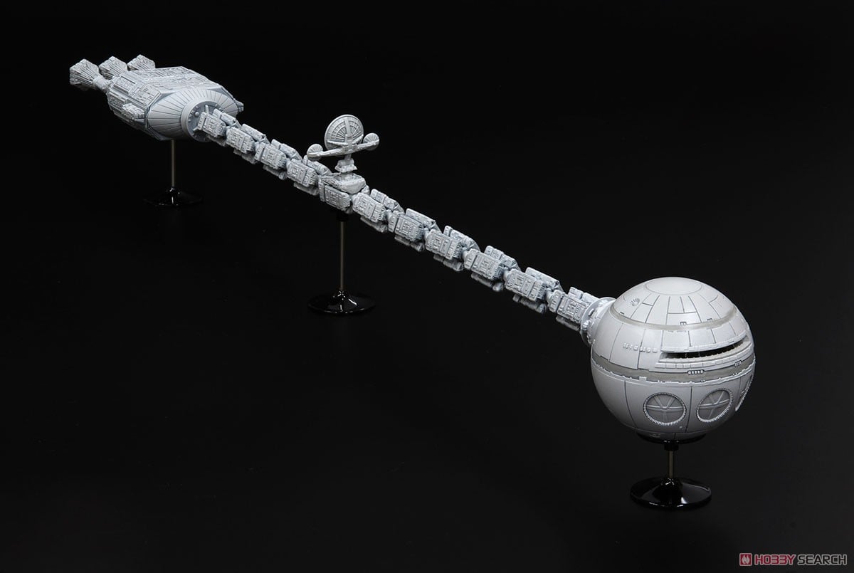 2001年 宇宙の旅 1/144 ディスカバリーXD-1 プラモデル 2001年宇宙の旅