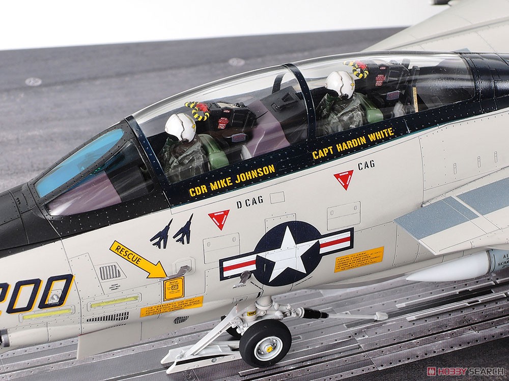 グラマン F-14A トムキャット (後期型) 発艦セット (プラモデル