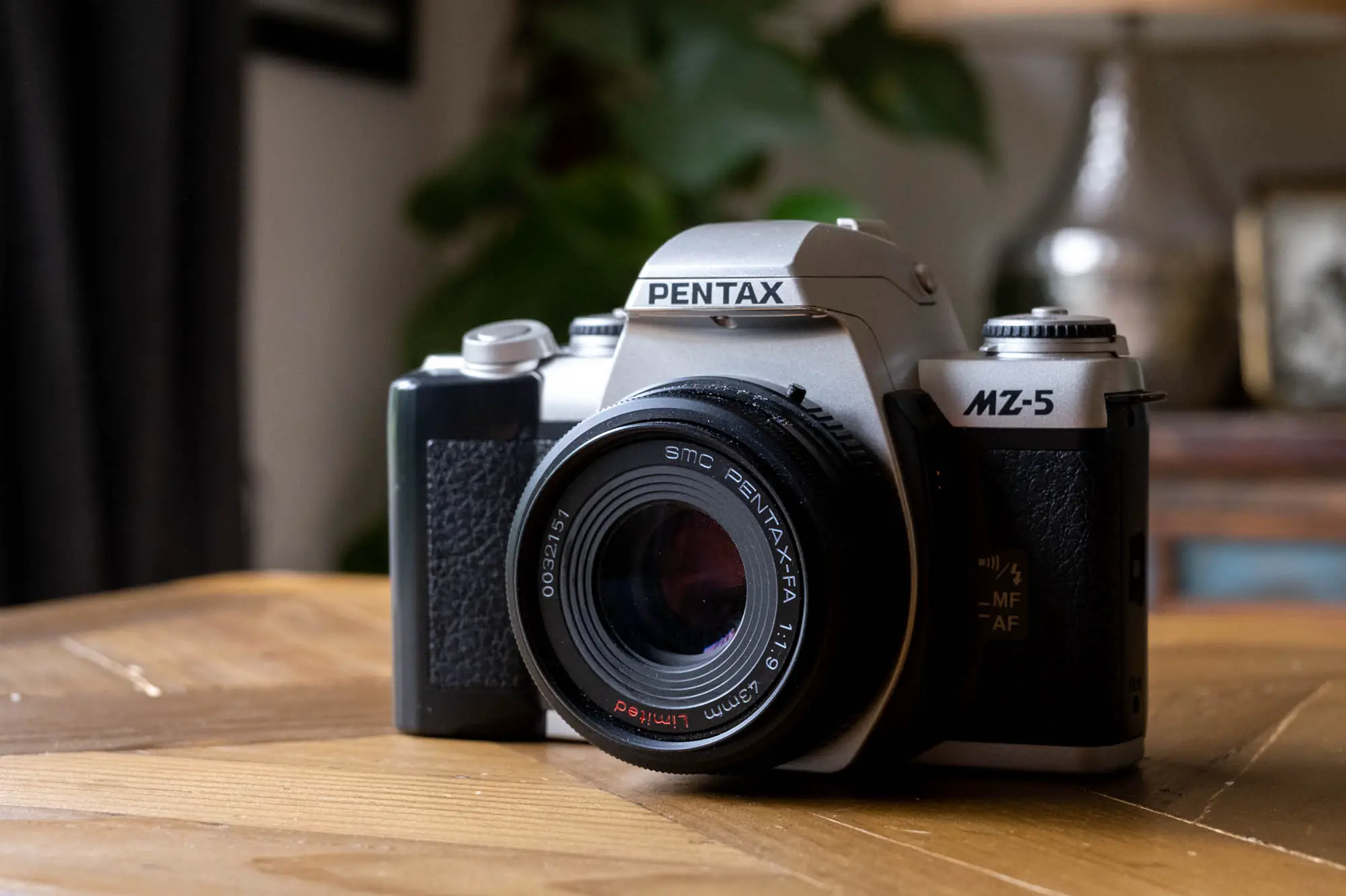 Pentax MZ-5 Review - Cheap Thrills with an AF SLR Film Camera - 35mmc