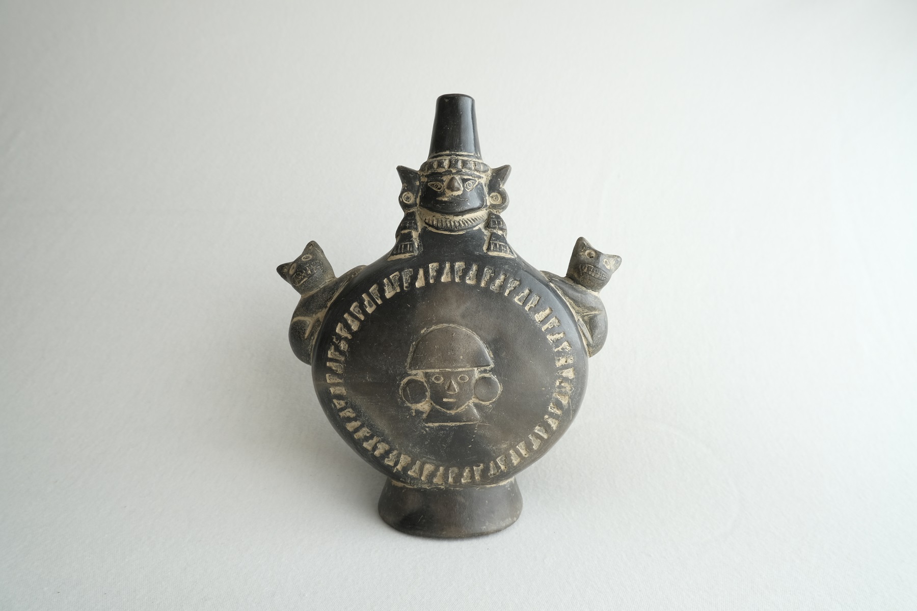 インカの壺 | ココロバエ 〜Cocorobae〜 アンティーク雑貨・骨董通販の