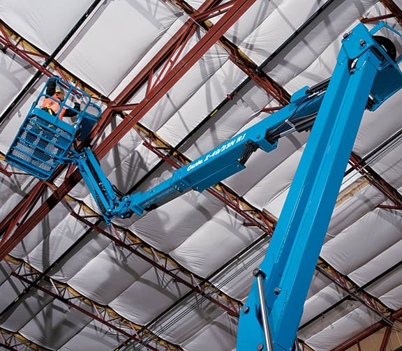 ジャンク Genie ZX-135/70 Articulating Boom Lift From: Genie