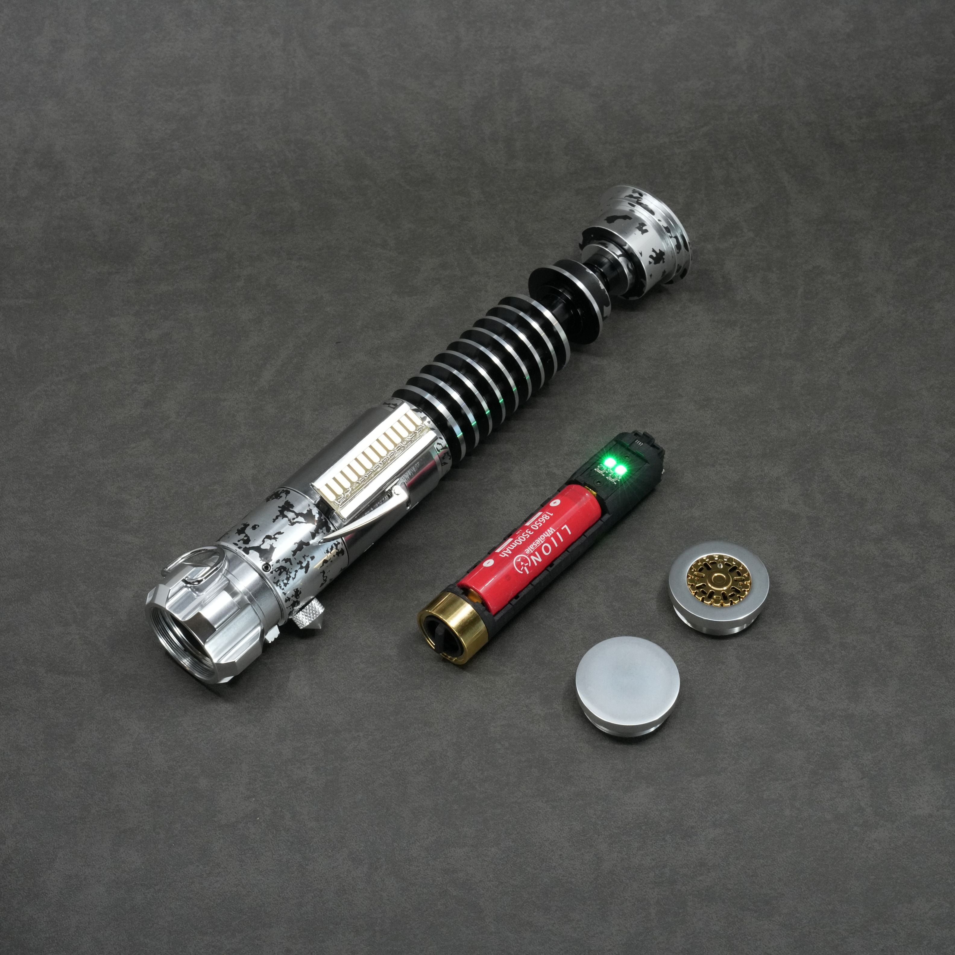89Sabers LUKE V2 Weathered Neopixel Lightsaber ｜CCSabers