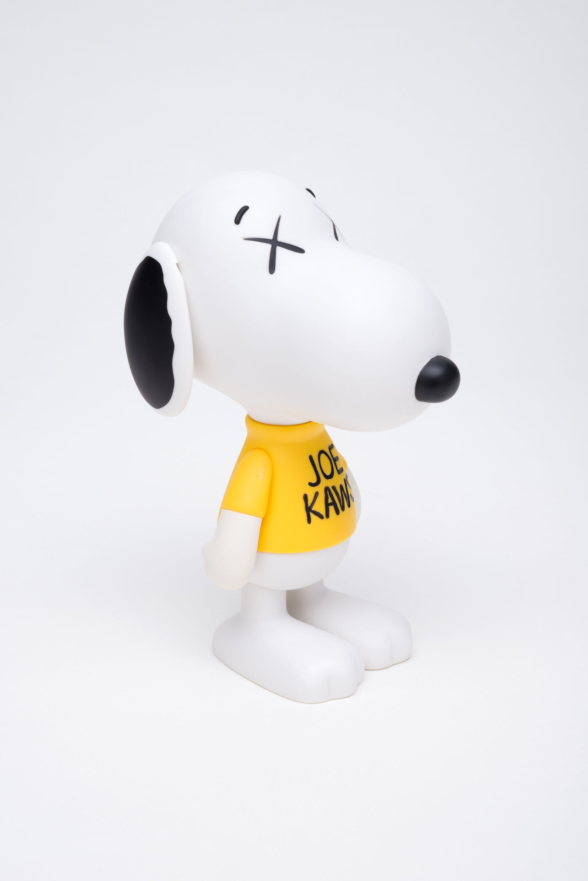 Joe Kaws Snoopy – CANDYBAR Gallery