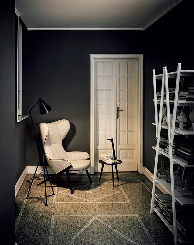 834 CICOGNINO （チッコニーニョ サイドテーブル） Cassina