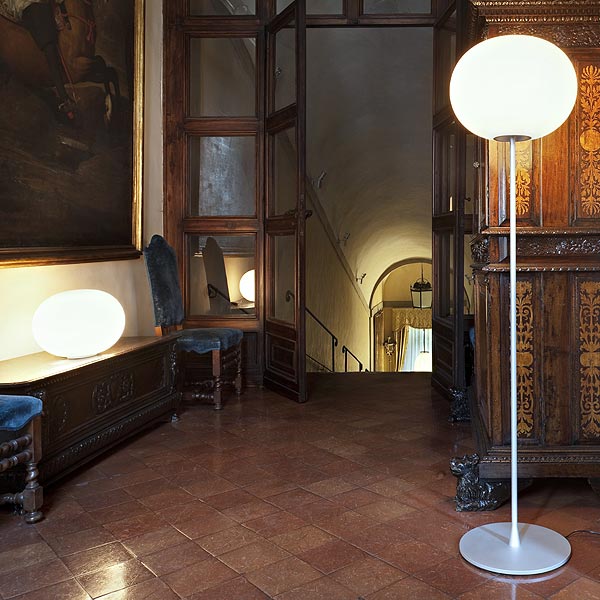 FLOS(フロス) GLO-BALL Fグローボール F2|カッシーナ・イクスシー 公式