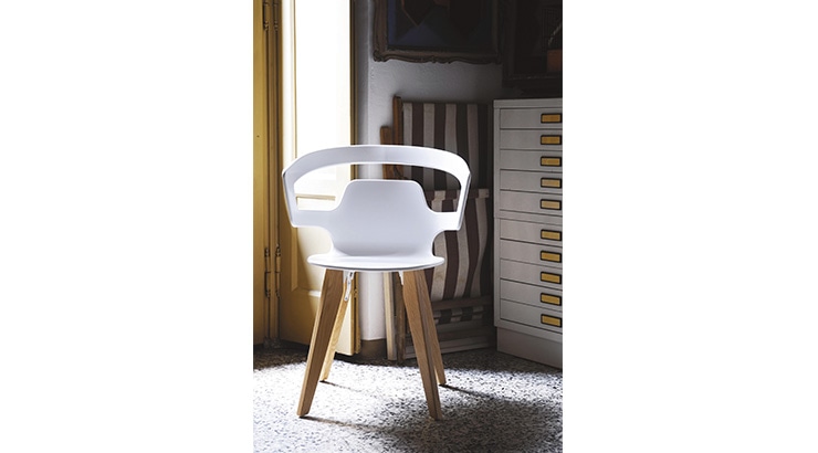 SEGESTA WOOD(セジェスタウッド558 アームチェア) Alias | カッシーナ