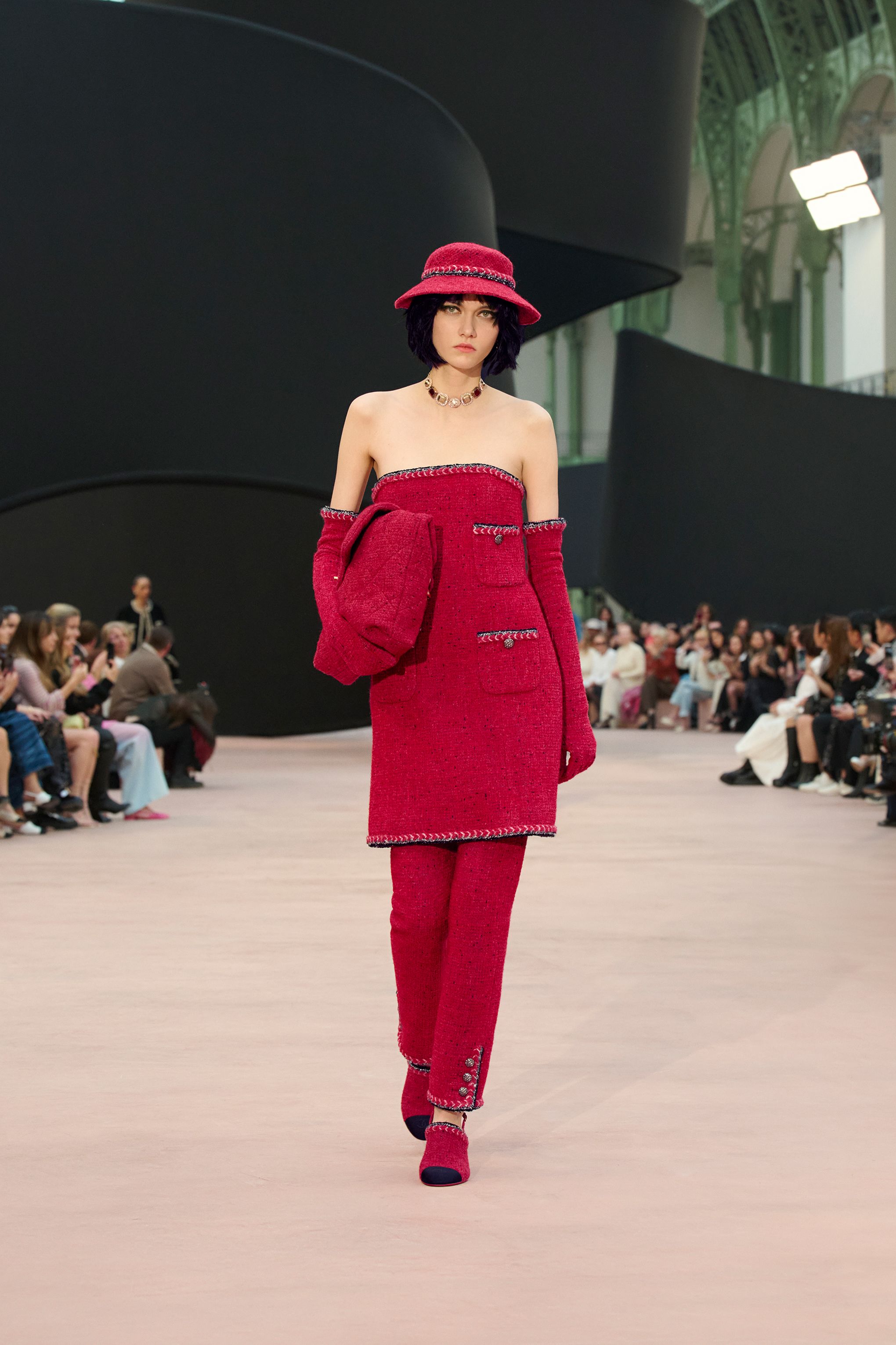 CHANELシャネル ミックスツイード ブローチ ピンク ワインレッド