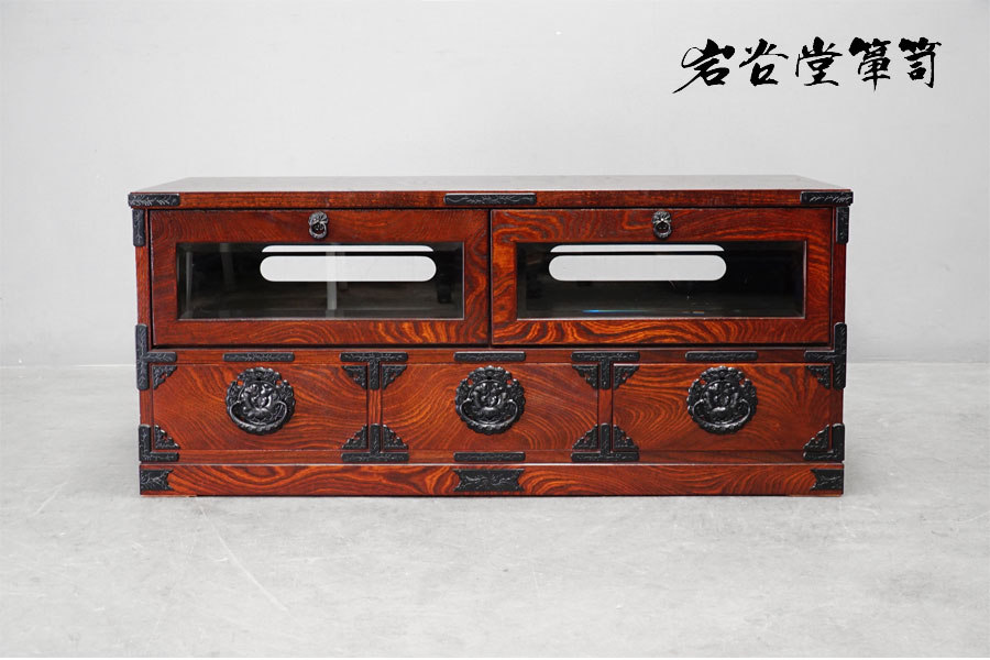 HR836 岩谷堂箪笥 4段4杯 鍵付き 南部鉄器 漆塗り最高級