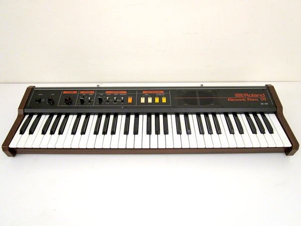 希少】Roland ローランド EP-09 電子ピアノ ビンテージ Roland EP-09