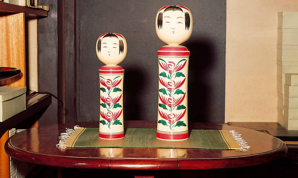 宮城県鳴子温泉、日本最古のこけし産地で絵付け体験 - Japan Travel