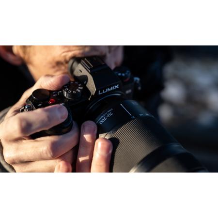 Panasonic LUMIX S 70-300mm f/4.5-5.6 for L Mount S-R70300 - Adorama