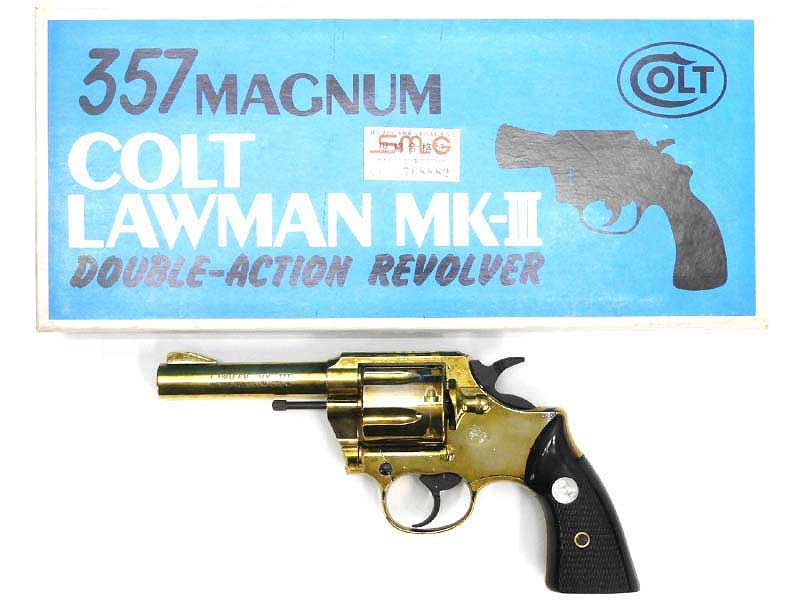 CAW COLT ローマン (おまけ付き) CAW COLT ローマン (おまけ付き) CAW