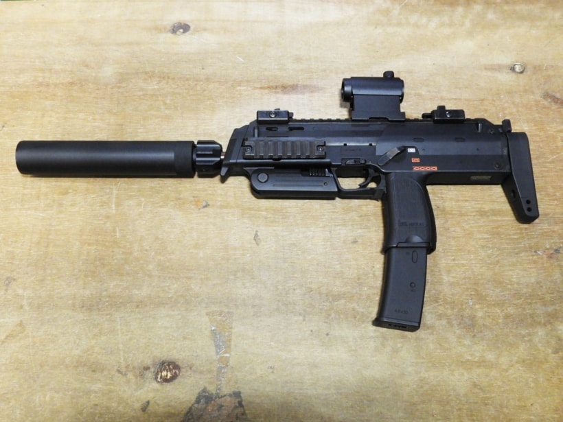 東京マルイ] MP7A1 電動コンパクトSMG T1タイプドットサイト