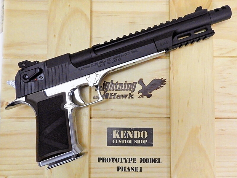 元払い]東京マルイ デザートイーグル/バイオハザードRE2 ライトニング