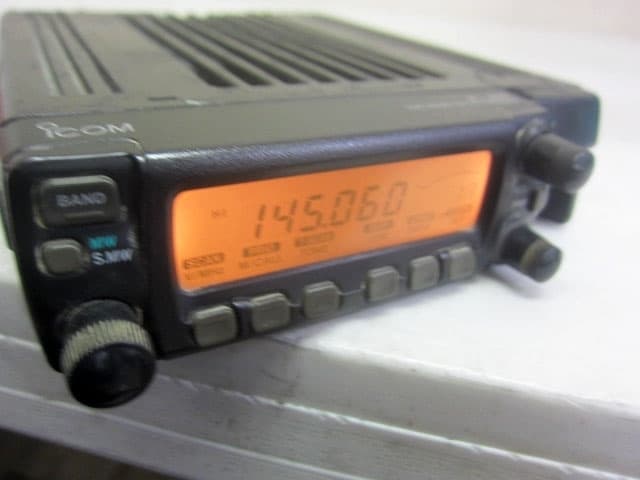 ☆IC-207D 145/433MHz 50/35W アイコム ICOM IC-207D 145/433MHz 50