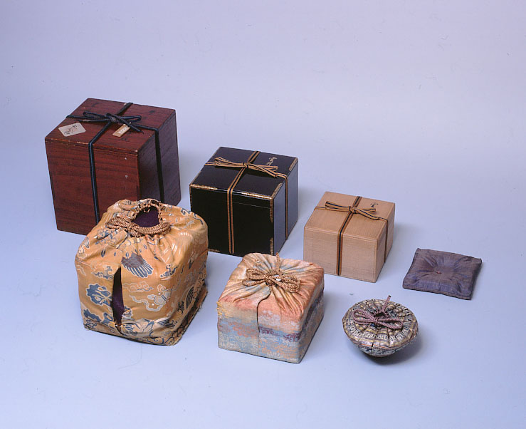 企画展 「茶道具のものがたり ～次第が語る歴史～」 | 金沢市立中村