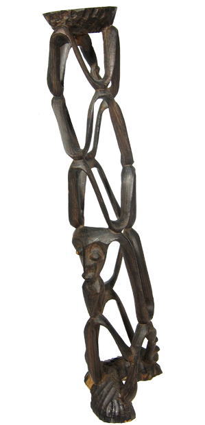 マコンデ彫刻（中）<アフリカの木彫り像：アフリカ雑貨アザライ