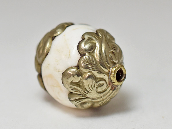 アンティーク透明緑色の小粒蜜柑玉ネパールインドパシフィックビーズ