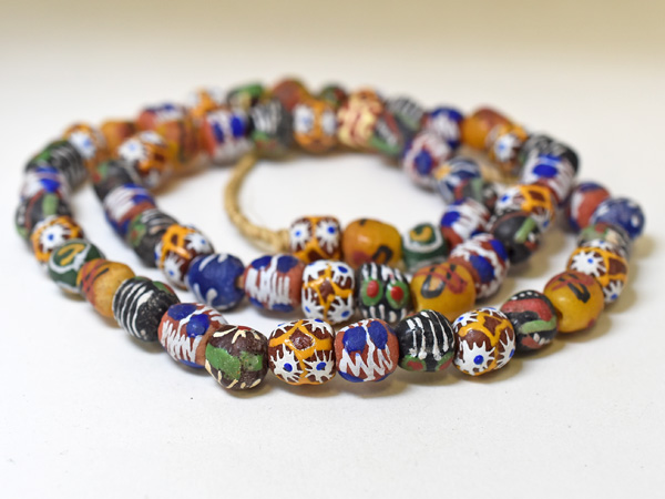 B 安い 古代ガラスビーズセット ☆G2703☆古代とんぼ玉 (A47