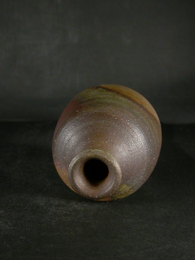 備前焼 登窯 岡山県無形文化財 故浦上 善次 共箱付き桟切り・黄ゴマ